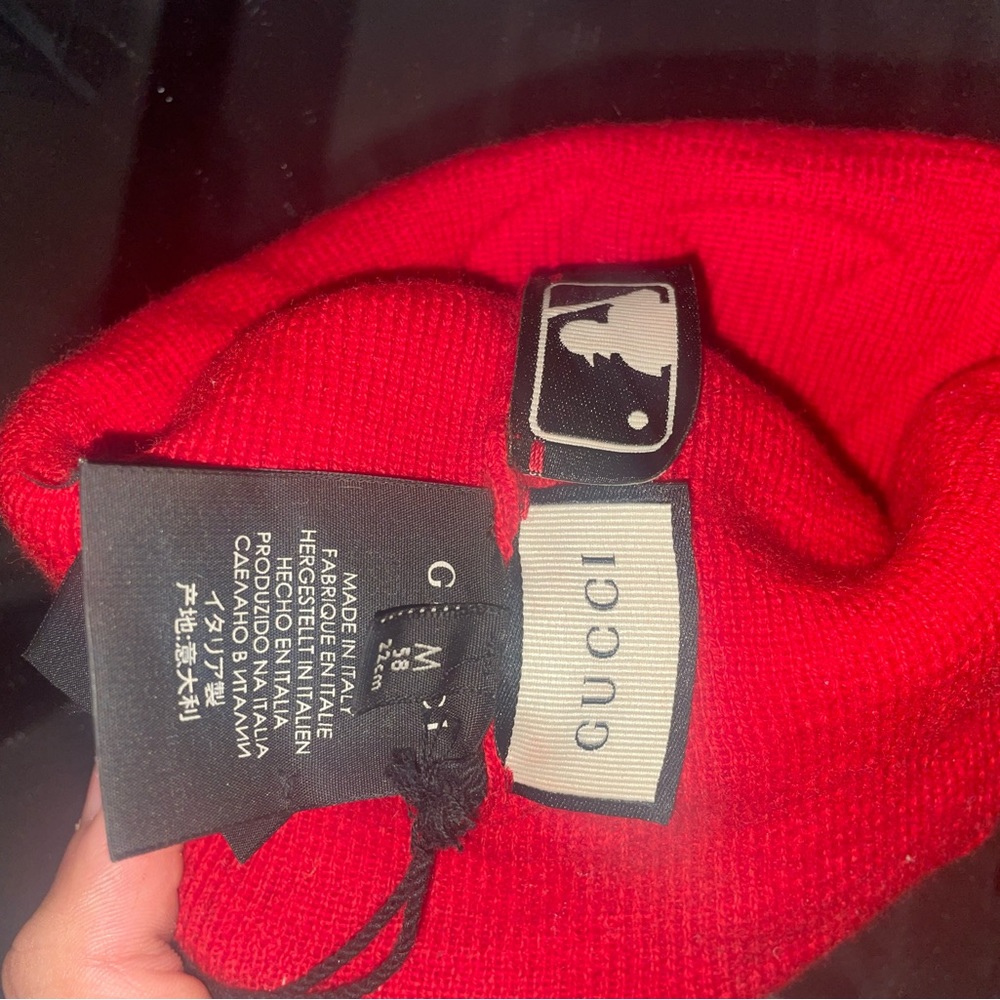 gucci beanie - Picture 3 of 4